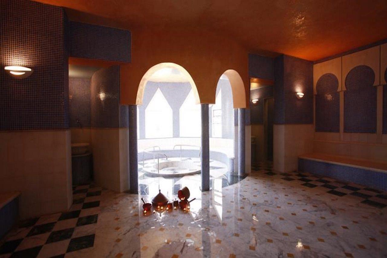 Jaz Tour Khalef Hotel Sousse Exterior foto Interior of a hammam in Marrakech, Morocco