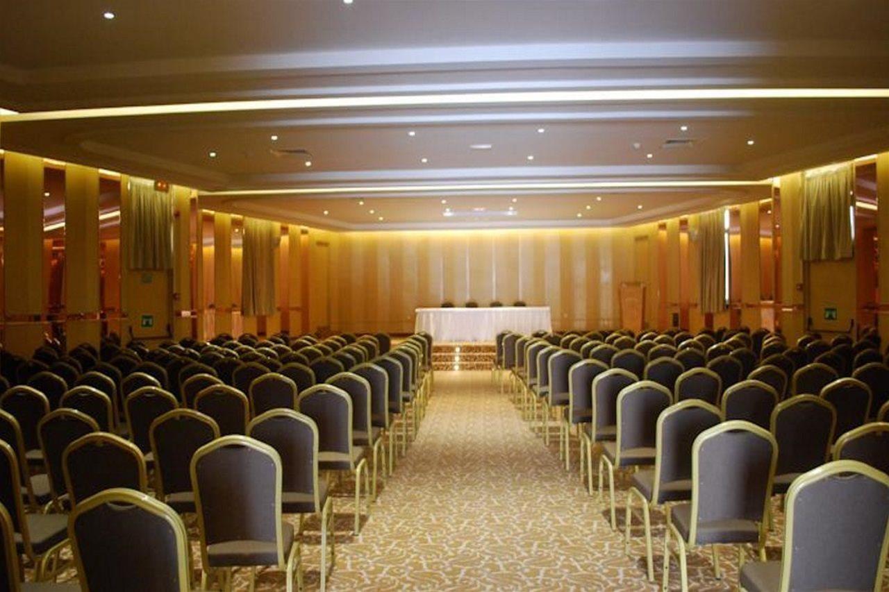 Jaz Tour Khalef Hotel Sousse Exterior foto The main conference room