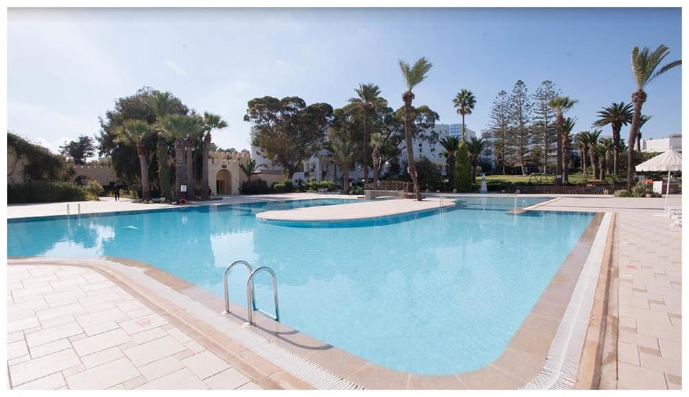Jaz Tour Khalef Hotel Sousse Exterior foto The swimming pool at the hotel