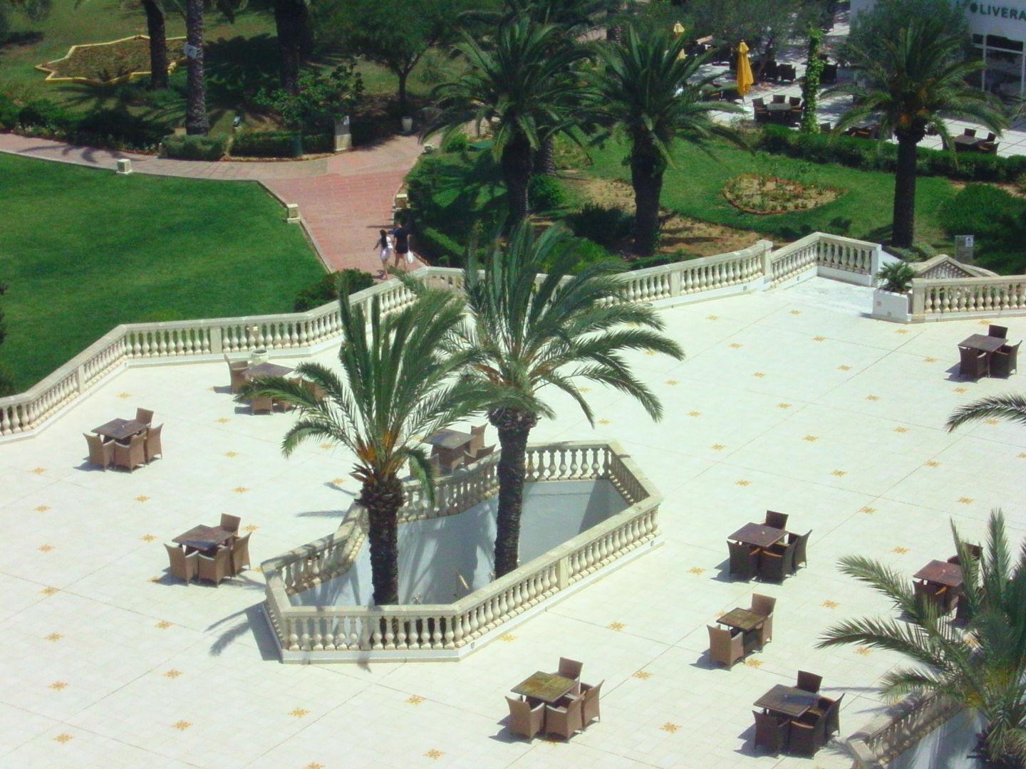 Jaz Tour Khalef Hotel Sousse Exterior foto The hotel's courtyard