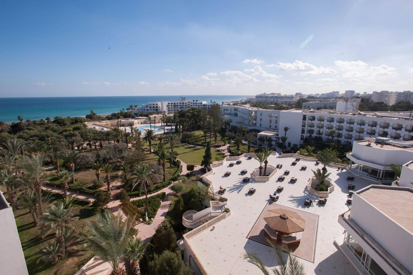 Jaz Tour Khalef Hotel Sousse Exterior foto View of the Mediterranean Sea from the campus